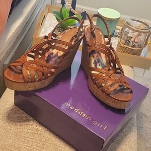 Madden girl wedge sandal